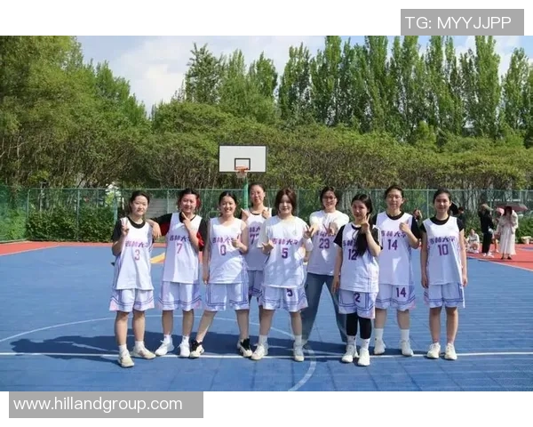 中国女篮迎战阿根廷队争夺国际赛事荣誉展现巾帼风采